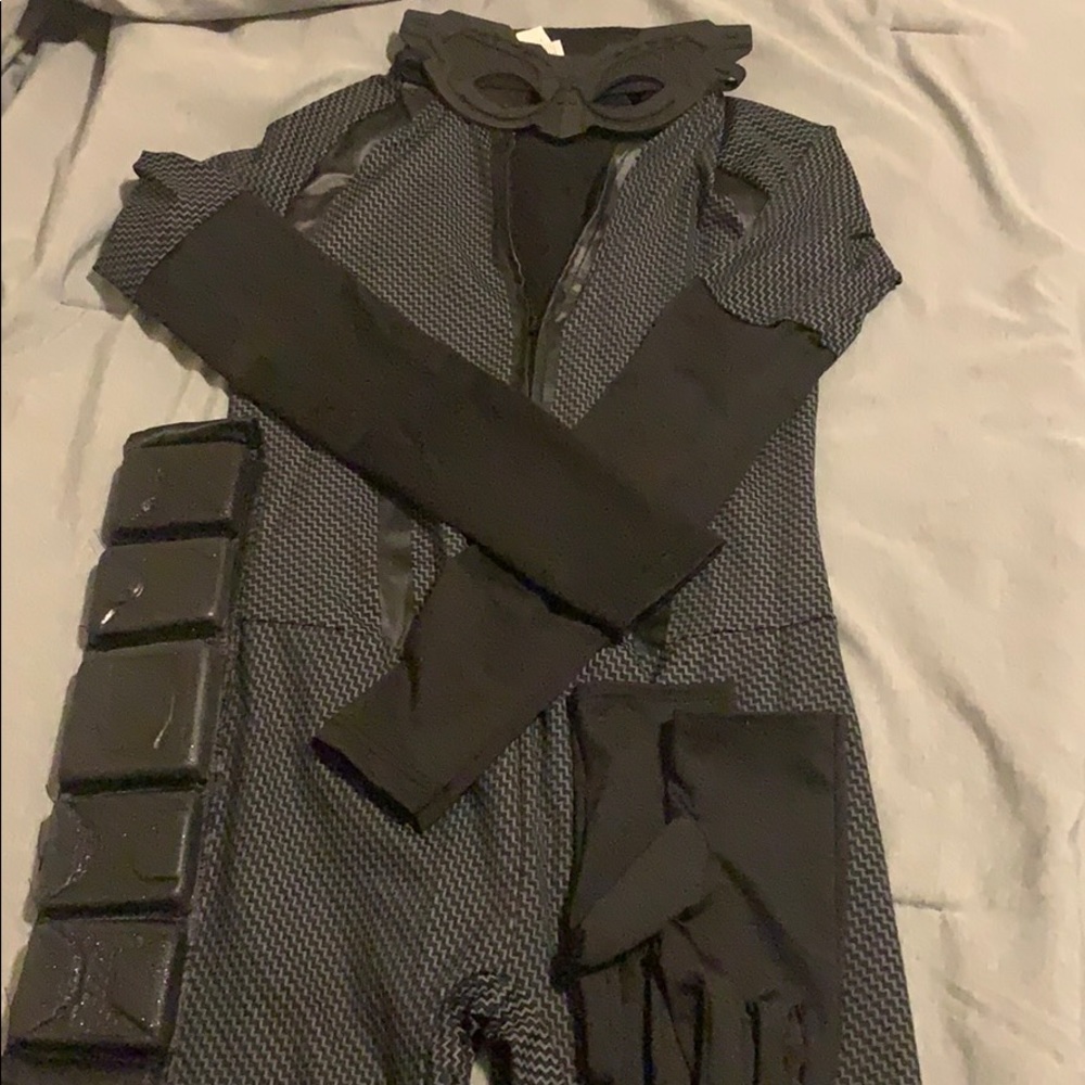 Adult Small Catwoman Costume